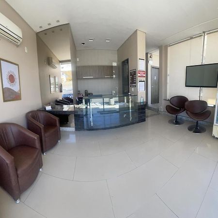 Mustang Hotel Салгуейро Екстериор снимка
